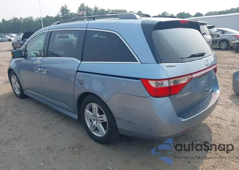 2013 Honda Odyssey Touring/Touring Elite z USA, uszkodzony, nr VIN 5FNRL5H95DB035526